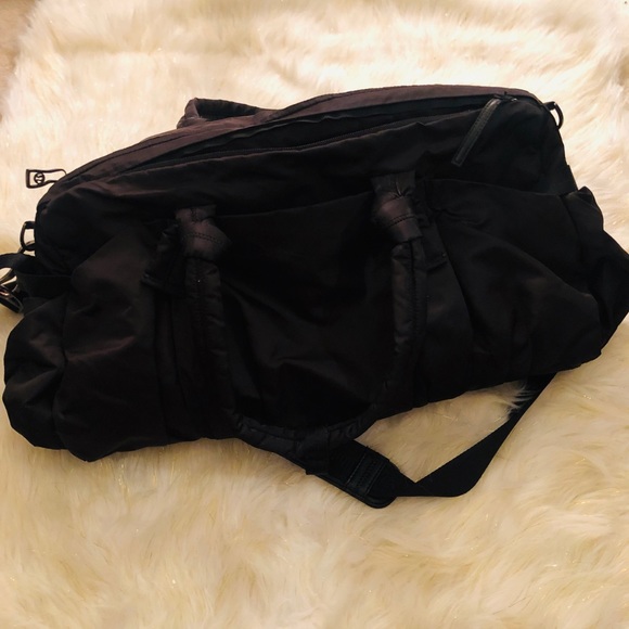 Ultimate Lululemon Bag 💗